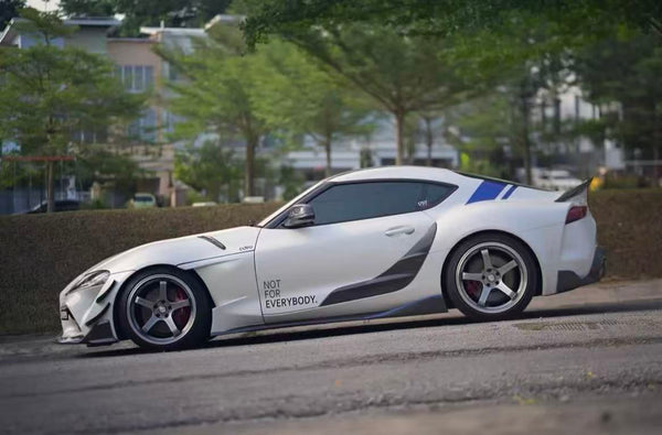 GR Supra 2020+ A90 EVS STYLE Carbon Fiber Fenders