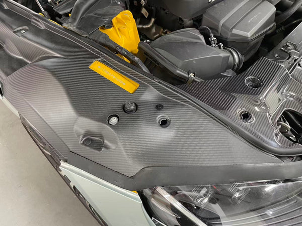 GR Supra 2020+ A90 OE STYLE Pre-preg Carbon Fenders Cowls